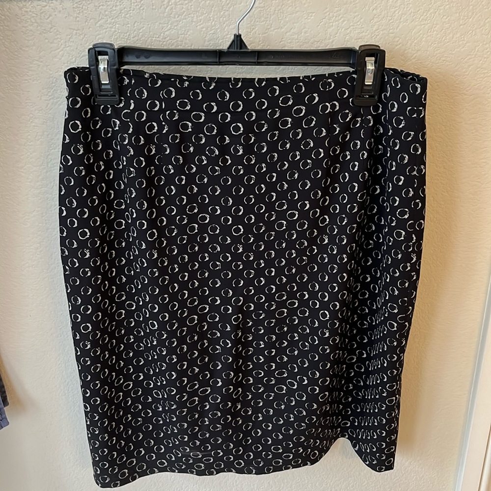 Ann Taylor skirt, size 4